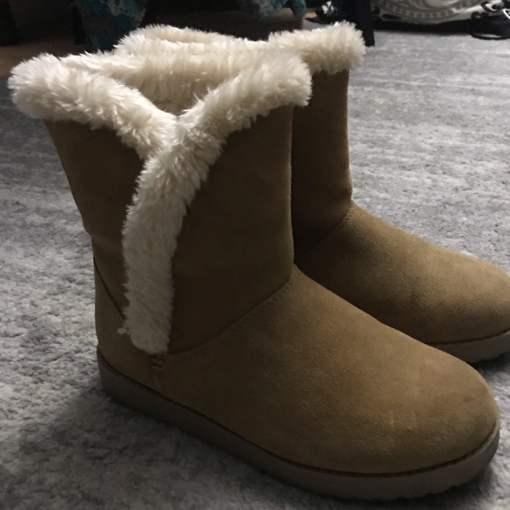 Universal Thread Boots - image 1